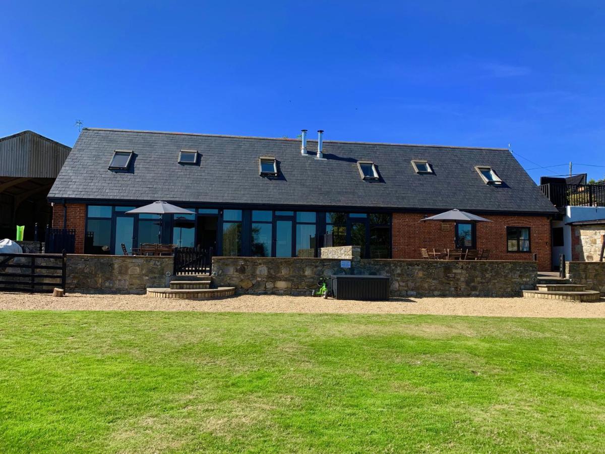 Little Upton Farm Cottages 라이드 외부 사진