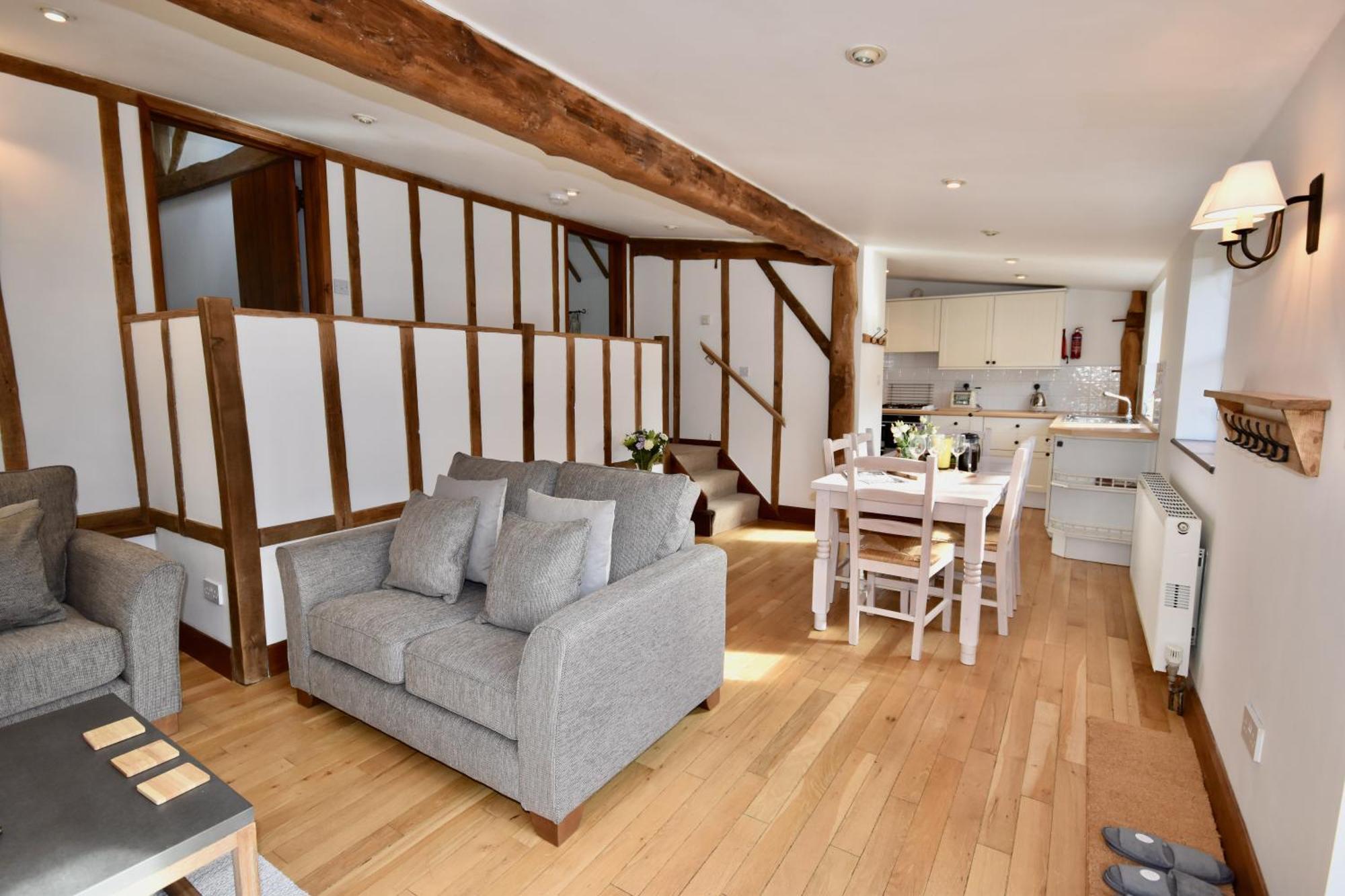 Little Upton Farm Cottages 라이드 외부 사진